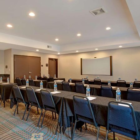Hampton Inn Dekalb - Near The University Екстериор снимка