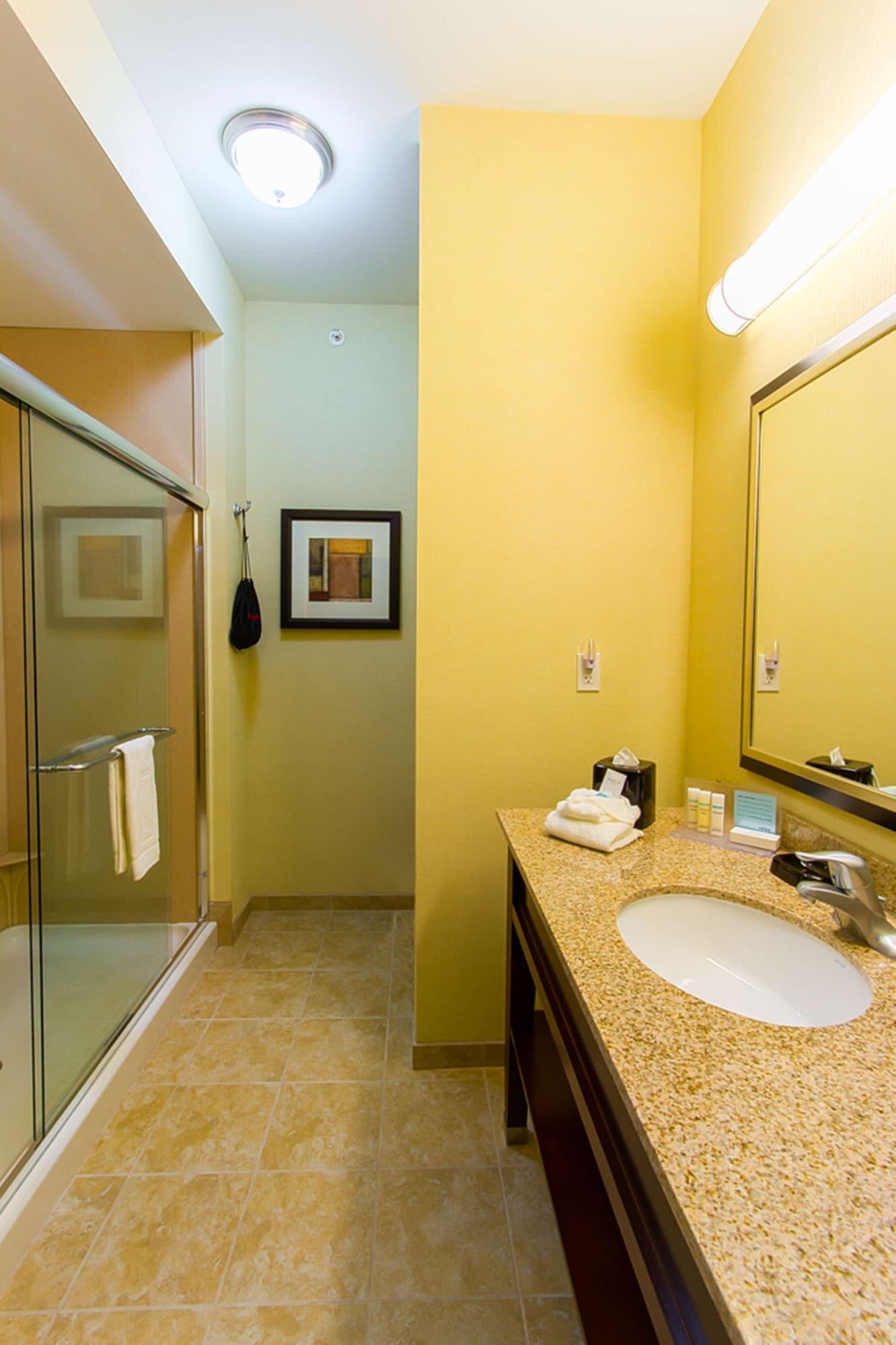 Hampton Inn Dekalb - Near The University Екстериор снимка
