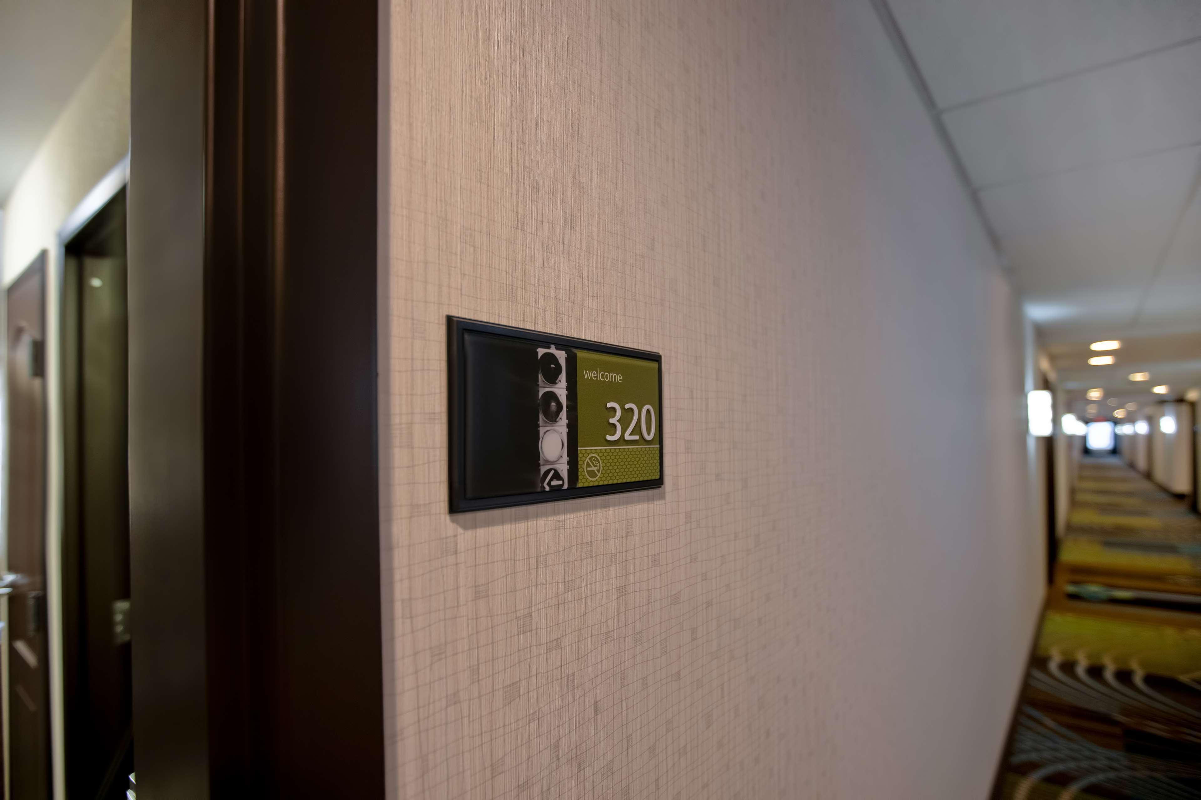 Hampton Inn Dekalb - Near The University Екстериор снимка